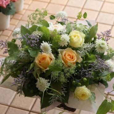 お誕生日の御祝にお届けいたしました｜「フローラント」　（静岡県三島市の花キューピット加盟店 花屋）のブログ