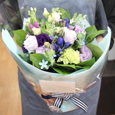 ブルーのお花が好きな方への花束｜「フローラント」　（静岡県三島市の花キューピット加盟店 花屋）のブログ