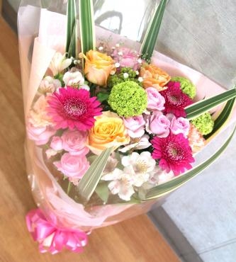 お誕生日のピンクとオレンジが可愛い花束｜「フローラント」　（静岡県三島市の花キューピット加盟店 花屋）のブログ
