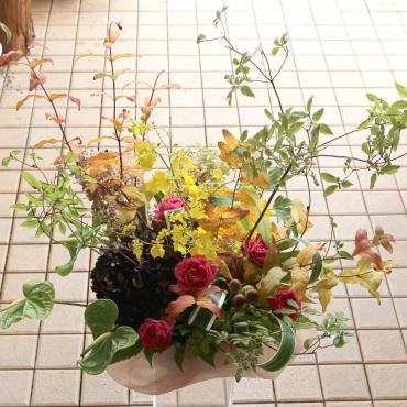 個展祝い、ギャラリーの花｜「フローラント」　（静岡県三島市の花キューピット加盟店 花屋）のブログ