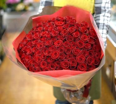 ♡素敵です♡１０８本バラの花束　フローラント｜「フローラント」　（静岡県三島市の花キューピット加盟店 花屋）のブログ