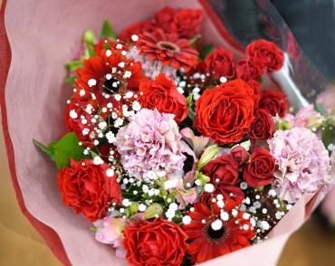 ♡結婚記念日♡レッドピンク系花束　配達しました　フローラント｜「フローラント」　（静岡県三島市の花キューピット加盟店 花屋）のブログ