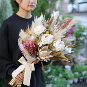 人気商品ドライフラワーブーケ　三島市フローラント「フローラント」（静岡県三島市の花屋）のギャラリー写真