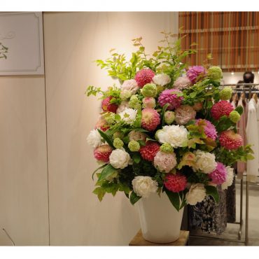 春の展示会のお花をお作りしました。｜「フローラント」　（静岡県三島市の花キューピット加盟店 花屋）のブログ