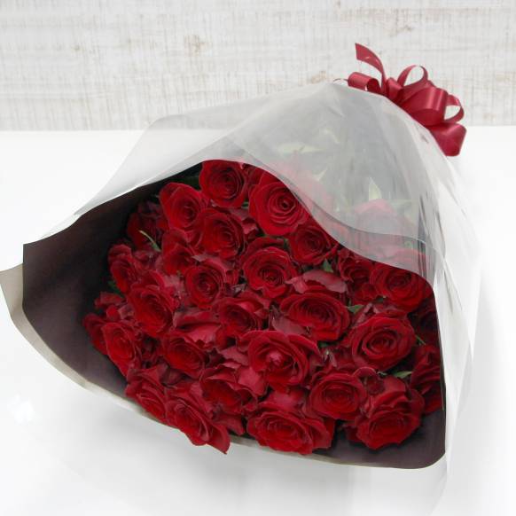 一度は貰いたい大輪赤バラ30本の花束