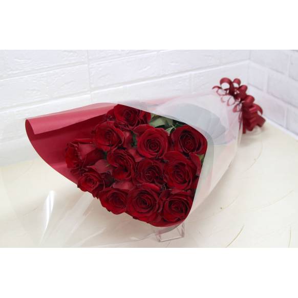 愛の告白　１ダース＜１２本＞赤バラの花束
